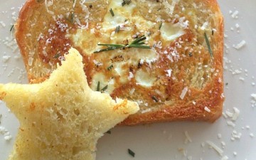 Parmesan Rosemary Eggs in Hole | MyMommasHands | Kymberly Redmond